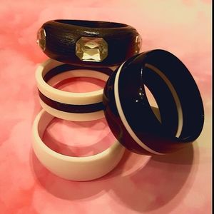 Bracelets Black & White Bundle